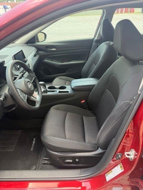 Nissan Altima SV FWD 2025