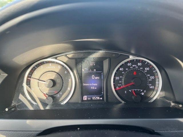 Toyota Camry 4dr Sdn I4 Auto XLE (Natl) 2015