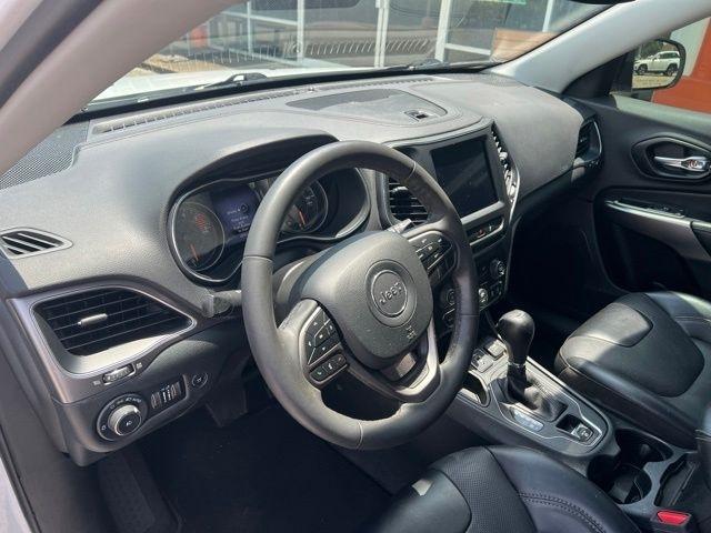 Jeep Cherokee Latitude Lux FWD 2022