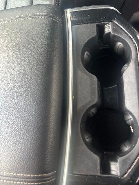 RAM 1500 Laramie 4x4 Crew Cab 5'7" Box 2021