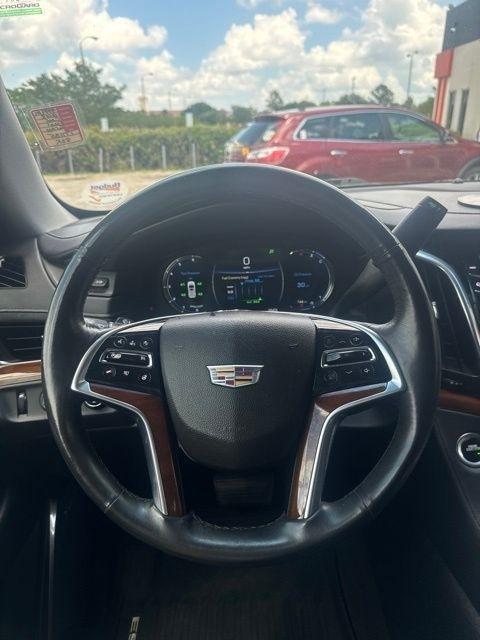Cadillac Escalade ESV 4WD 4dr Luxury 2018