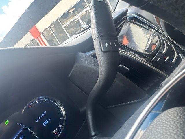 Cadillac Escalade ESV 4WD 4dr Luxury 2018