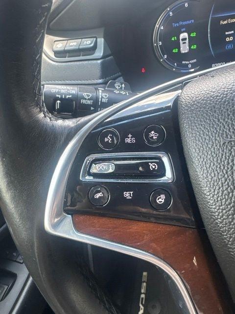 Cadillac Escalade ESV 4WD 4dr Luxury 2018