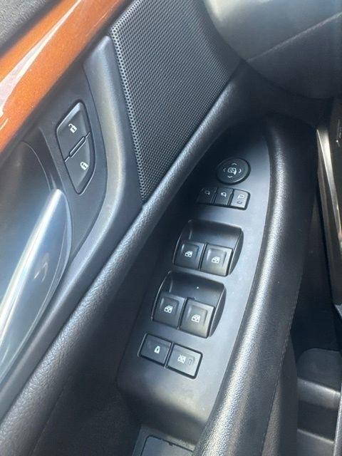 Cadillac Escalade ESV 4WD 4dr Luxury 2018