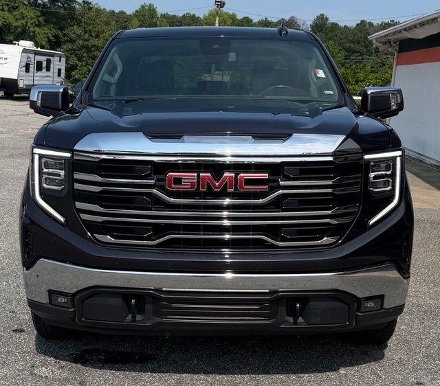 GMC Sierra 1500 4WD Crew Cab 147" SLT 2025