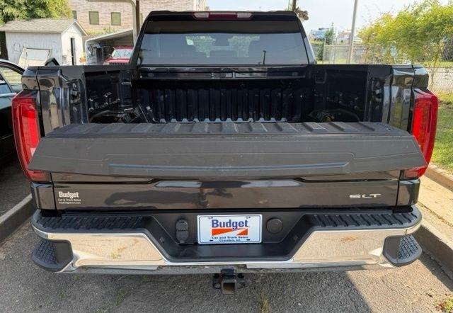 GMC Sierra 1500 4WD Crew Cab 147" SLT 2025