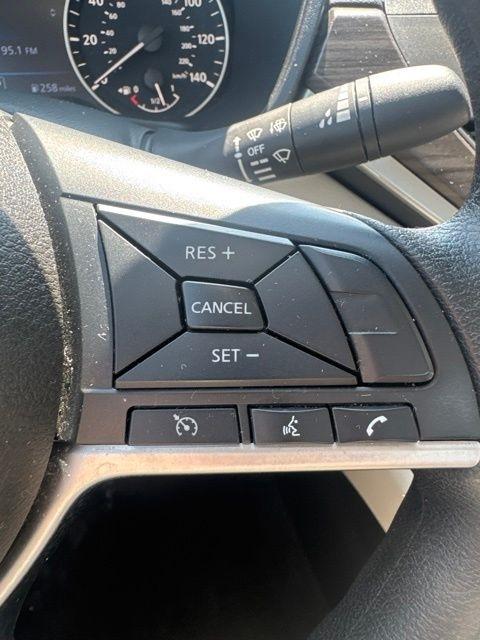 Nissan Altima SV FWD 2025