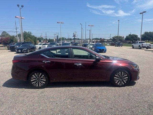 Nissan Altima SV FWD 2025
