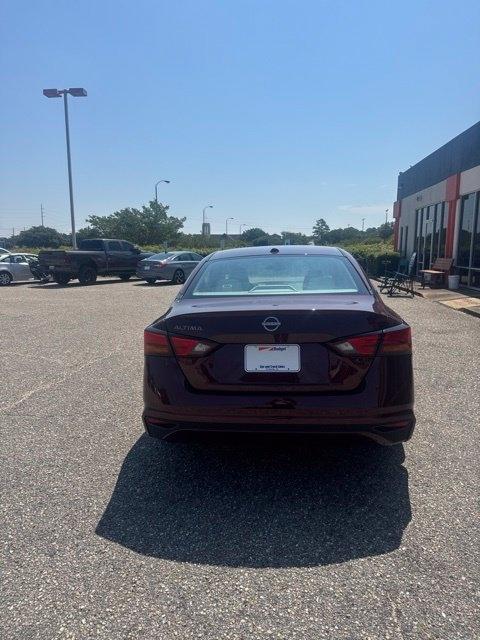 Nissan Altima SV FWD 2025