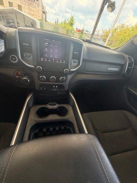 RAM 1500 Big Horn/Lone Star 4x4 Crew Cab 5'7" Box 2019