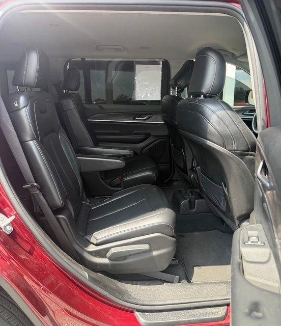 Jeep Grand Cherokee L Limited 4x2 2023
