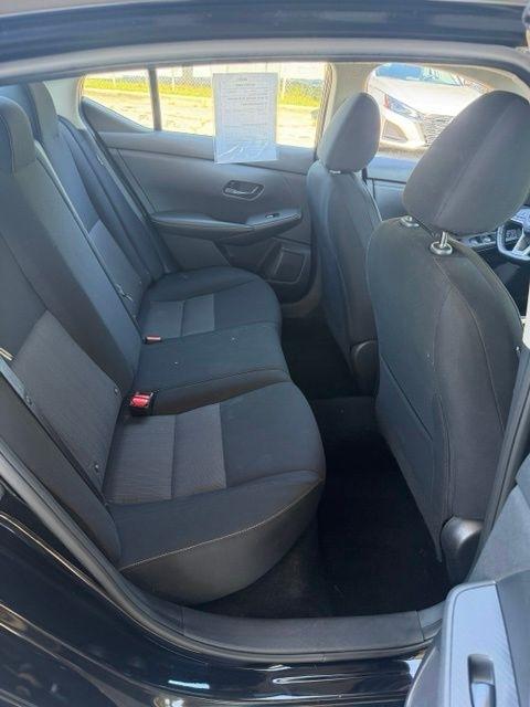 Nissan Sentra SV CVT 2025
