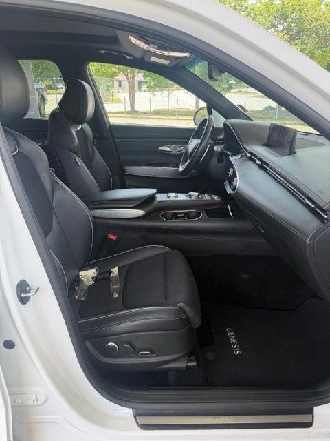 Genesis GV70 2.5T AWD 2023