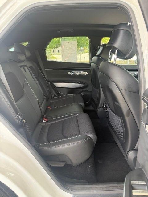 Genesis GV70 2.5T AWD 2023