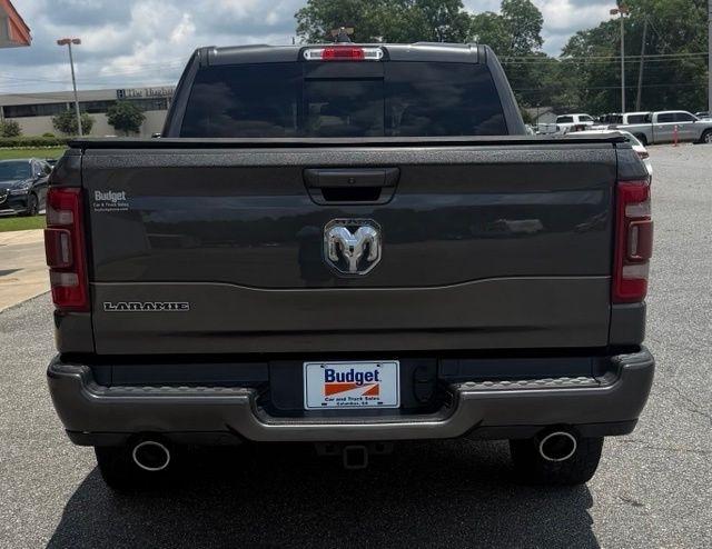 RAM 1500 Laramie 4x2 Crew Cab 5'7" Box 2019