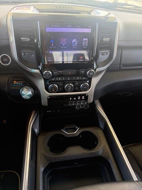 RAM 1500 Laramie 4x2 Crew Cab 5'7" Box 2019