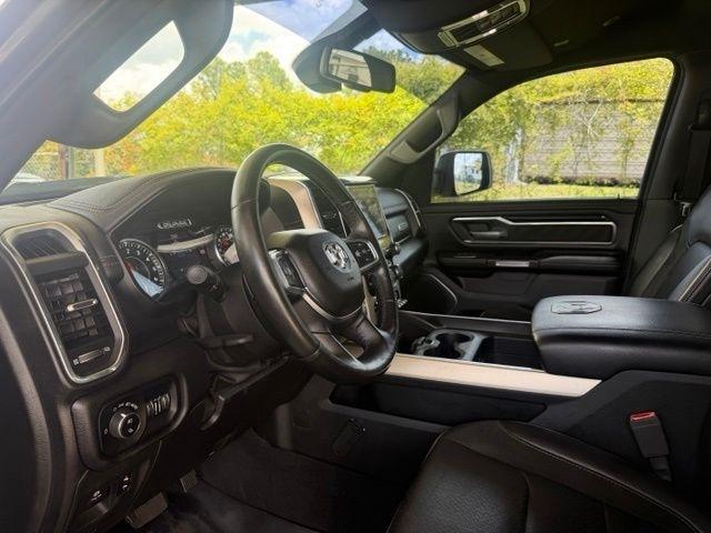RAM 1500 Laramie 4x2 Crew Cab 5'7" Box 2019