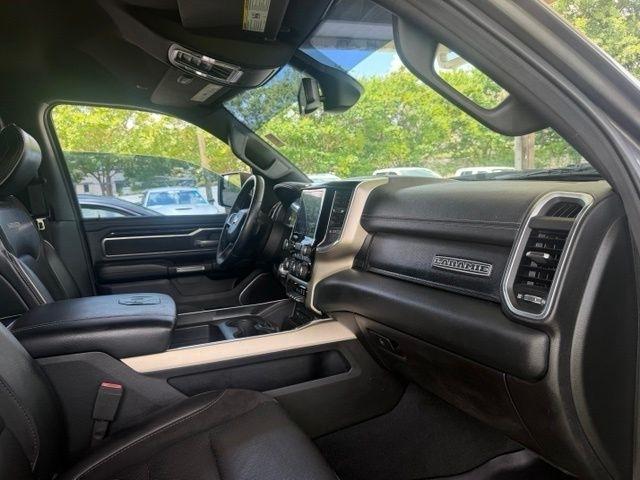 RAM 1500 Laramie 4x2 Crew Cab 5'7" Box 2019