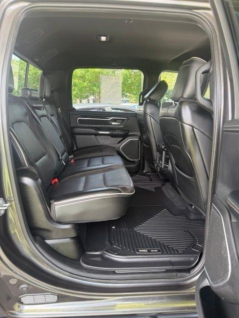 RAM 1500 Laramie 4x2 Crew Cab 5'7" Box 2019