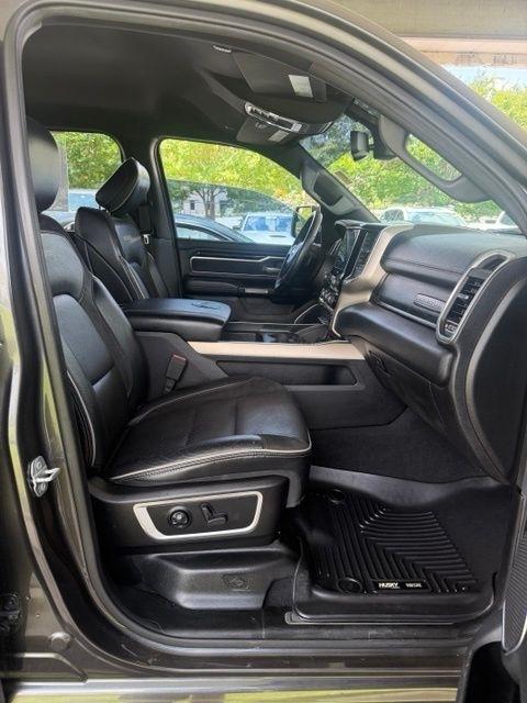 RAM 1500 Laramie 4x2 Crew Cab 5'7" Box 2019