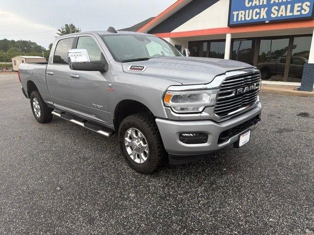 RAM 2500 Laramie 4x4 Crew Cab 6'4" Box 2024