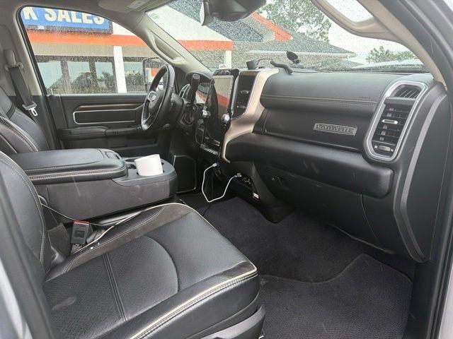 RAM 2500 Laramie 4x4 Crew Cab 6'4" Box 2024