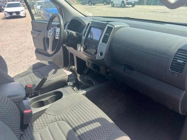 Nissan Frontier King Cab 4x2 SV Manual 2017
