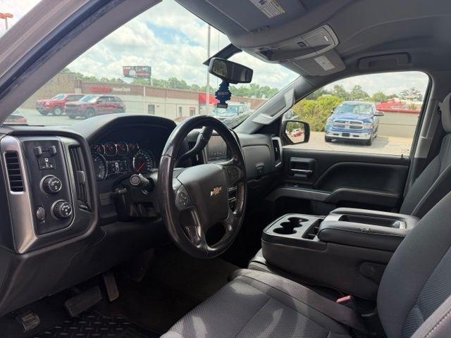 Chevrolet Silverado 1500 4WD Crew Cab 143.5" LT w/2LT 2017