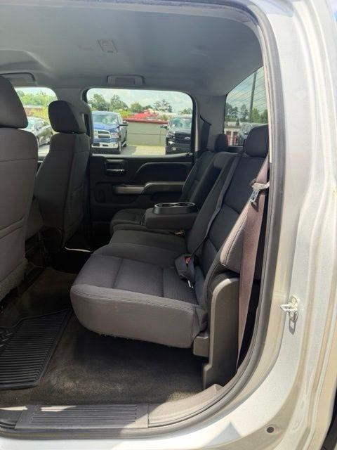 Chevrolet Silverado 1500 4WD Crew Cab 143.5" LT w/2LT 2017