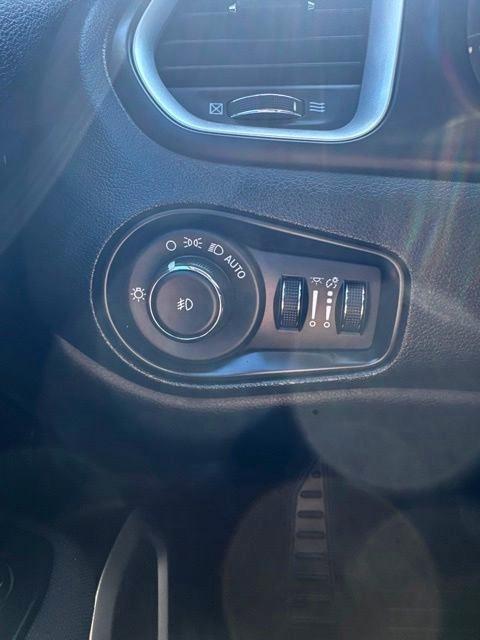 Jeep Renegade Latitude FWD 2019