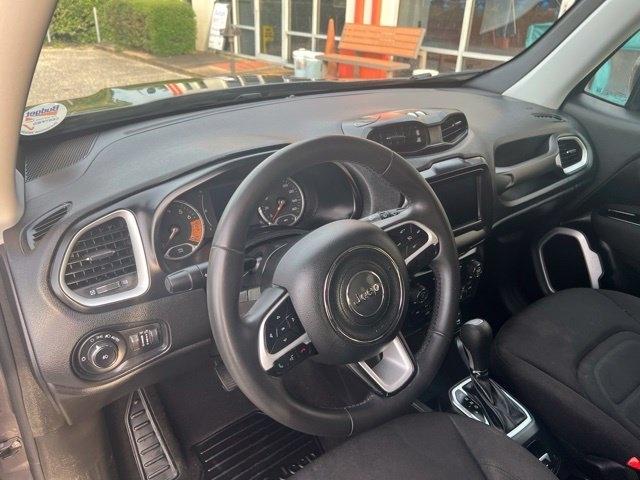 Jeep Renegade Latitude FWD 2019