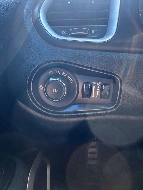 Jeep Renegade Latitude FWD 2019