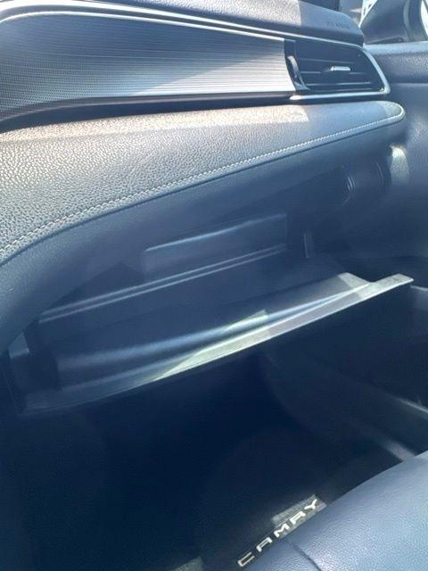 Toyota Camry XLE Auto (Natl) 2019