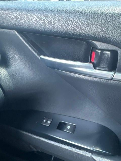 Toyota Camry XLE Auto (Natl) 2019