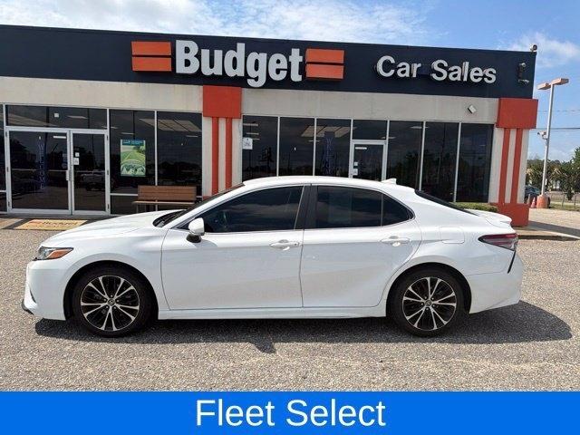 Toyota Camry LE Auto (Natl) 2019
