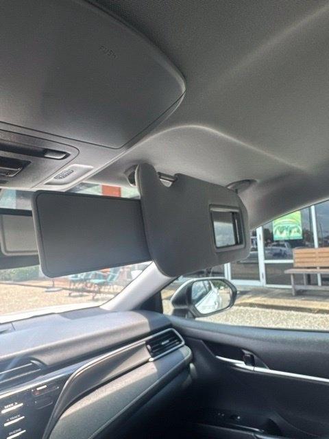 Toyota Camry LE Auto (Natl) 2019