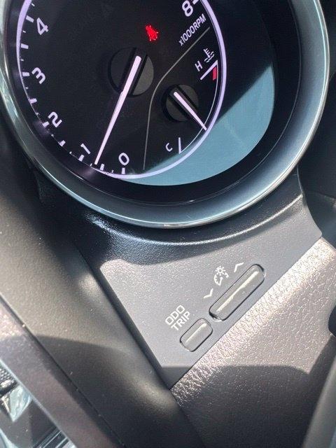 Toyota Camry LE Auto (Natl) 2019