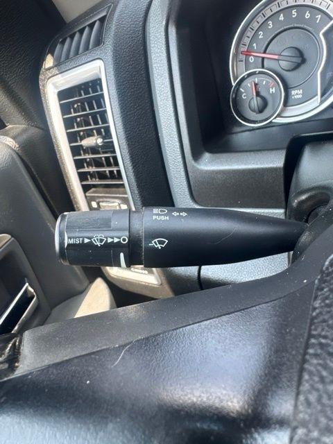 RAM 1500 Classic Big Horn 4x4 Crew Cab 6'4" Box 2019