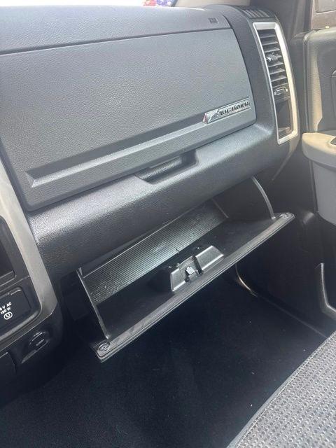 RAM 1500 Classic Big Horn 4x4 Crew Cab 6'4" Box 2019