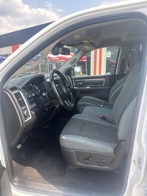 RAM 1500 Classic Big Horn 4x4 Crew Cab 6'4" Box 2019