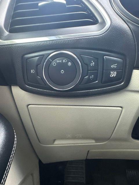 Ford Edge Titanium AWD 2022