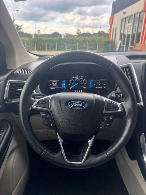 Ford Edge Titanium AWD 2022