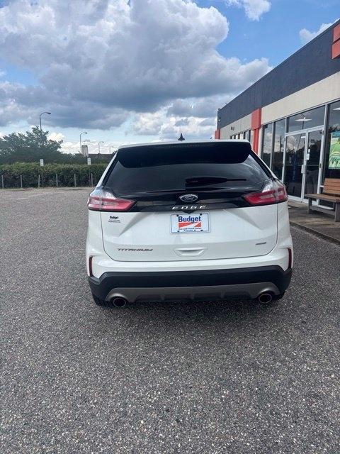 Ford Edge Titanium AWD 2022