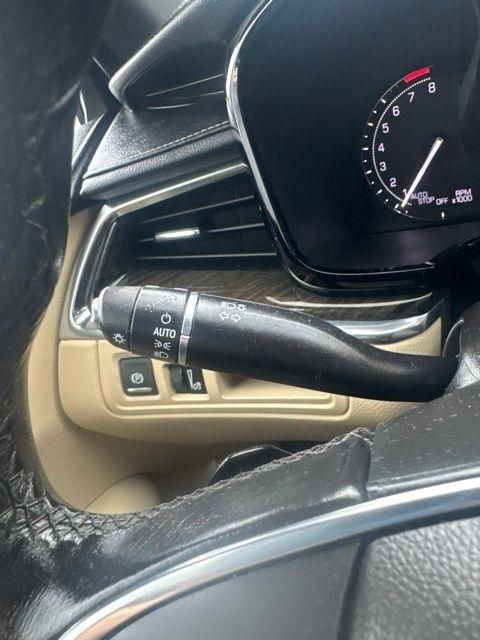 Cadillac XT5 FWD 4dr 2019