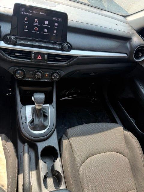 Kia Forte LXS IVT 2024