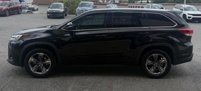 Toyota Highlander Limited V6 FWD (Natl) 2019