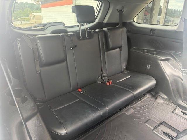 Toyota Highlander Limited V6 FWD (Natl) 2019
