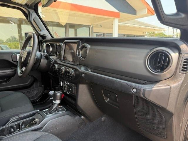 Jeep Gladiator Willys 4x4 2023