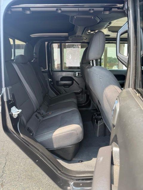 Jeep Gladiator Willys 4x4 2023
