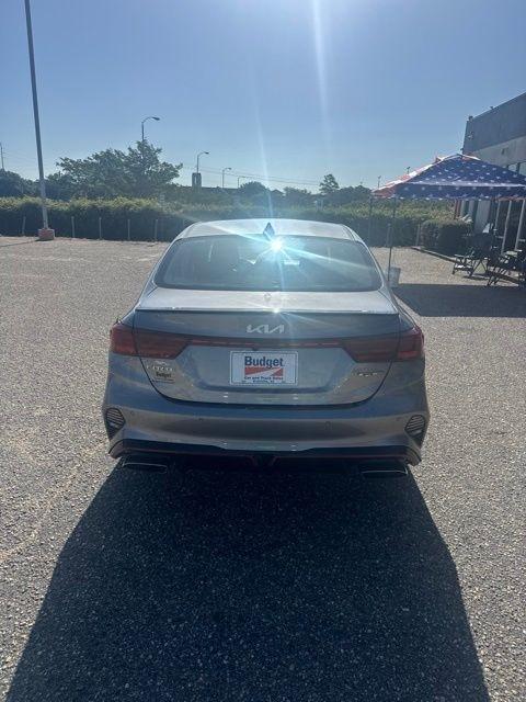 Kia Forte GT DCT 2023